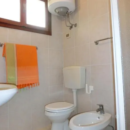 Adorable For 8 People Close To The Sea Μπιμπιόνε